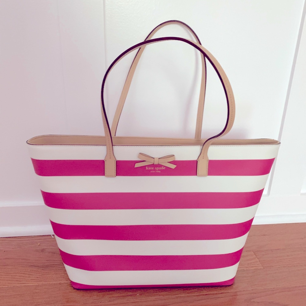 NWT Kate Spade Raspberry Striped Bag ♠️